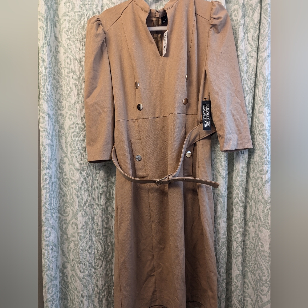 New York & Company Beige Dress